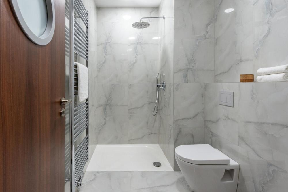 פודבראדי Pappas Hotel&Studio מראה חיצוני תמונה