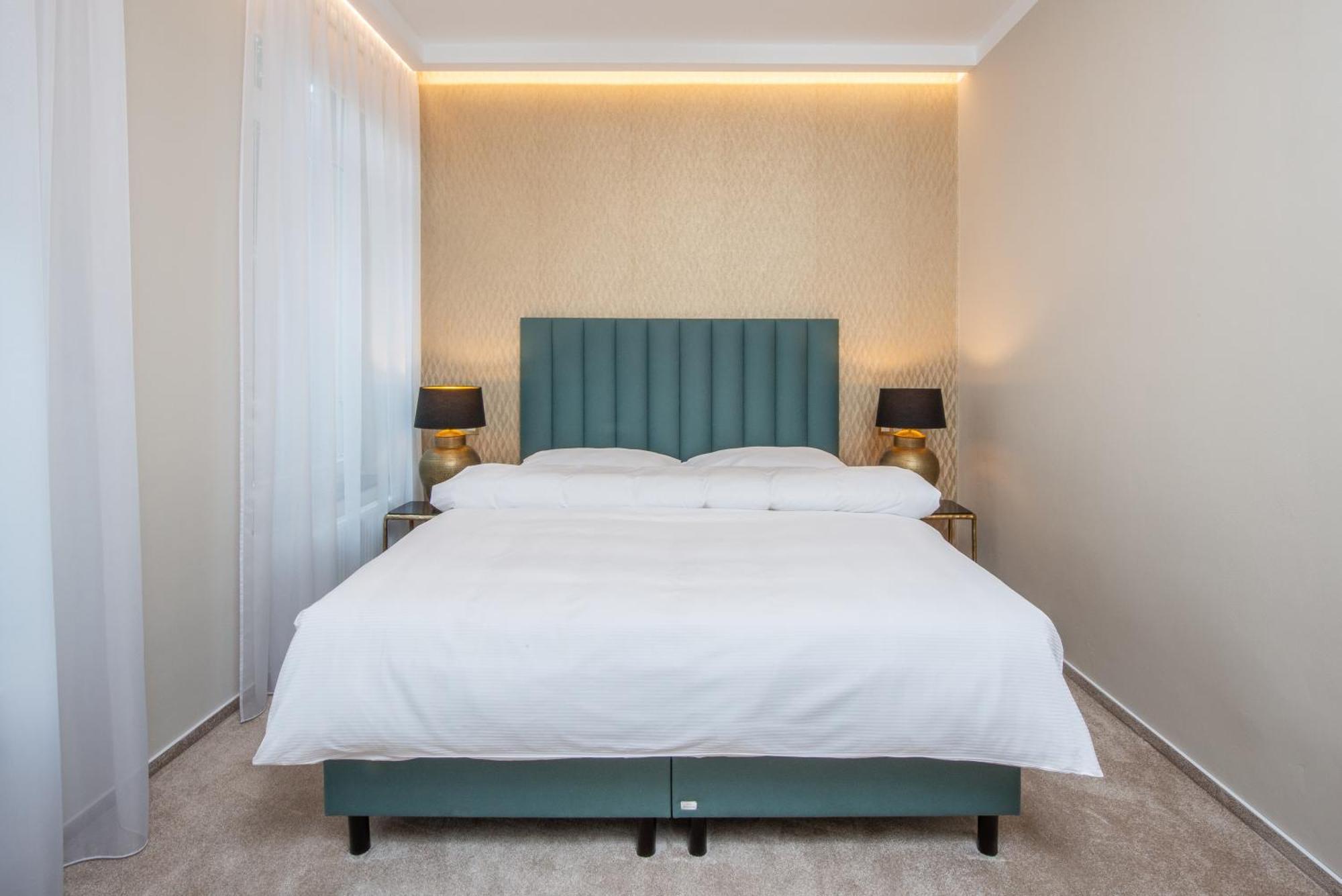 פודבראדי Pappas Hotel&Studio מראה חיצוני תמונה